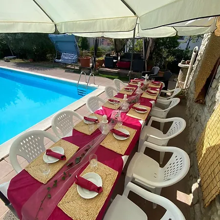 Belvedere Hotel 2*