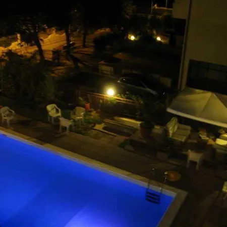 Belvedere Szálloda 2*